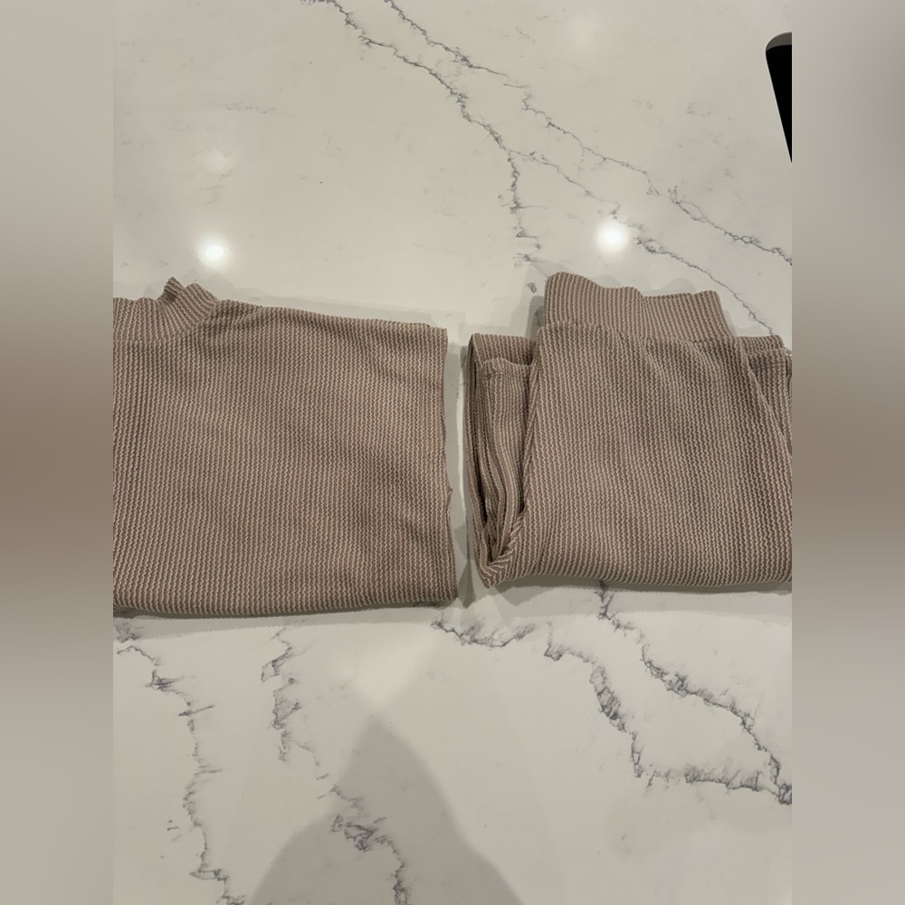 Zenana Outfitters Taupe Ribbed Knit Set - Size M